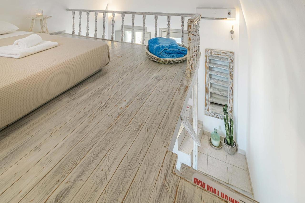Santolia Caldera Aparthotel Oia  Exterior photo
